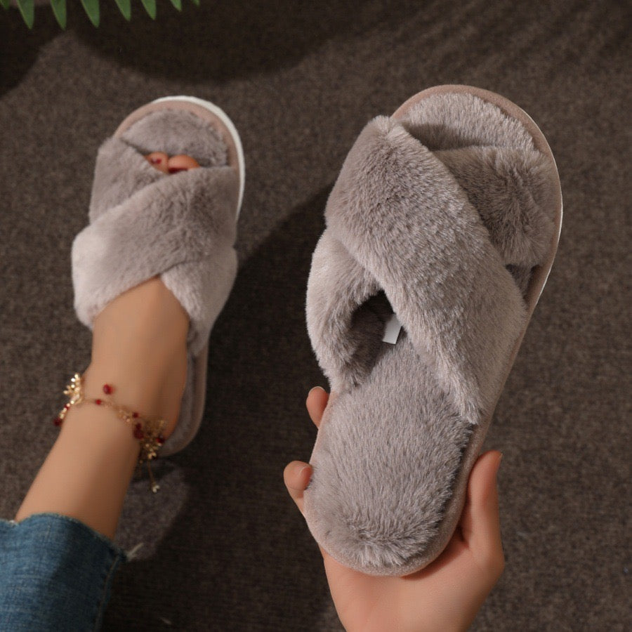 Cozy Winter Women Slippers with Style